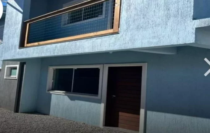 Imagem Casa moderna em Campo Duna: 2 apartamentos, semi mobiliados e localização privilegiada!