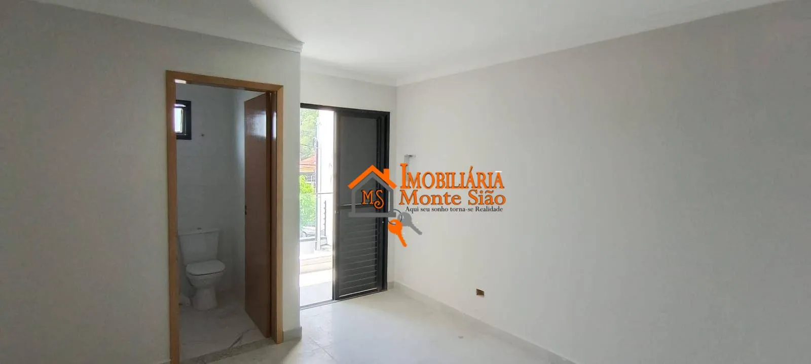 Imagem Sobrado com 3 dormitórios à venda, 100 m² por R$ 700.000,00 - Parque Flamengo - Guarulhos/SP