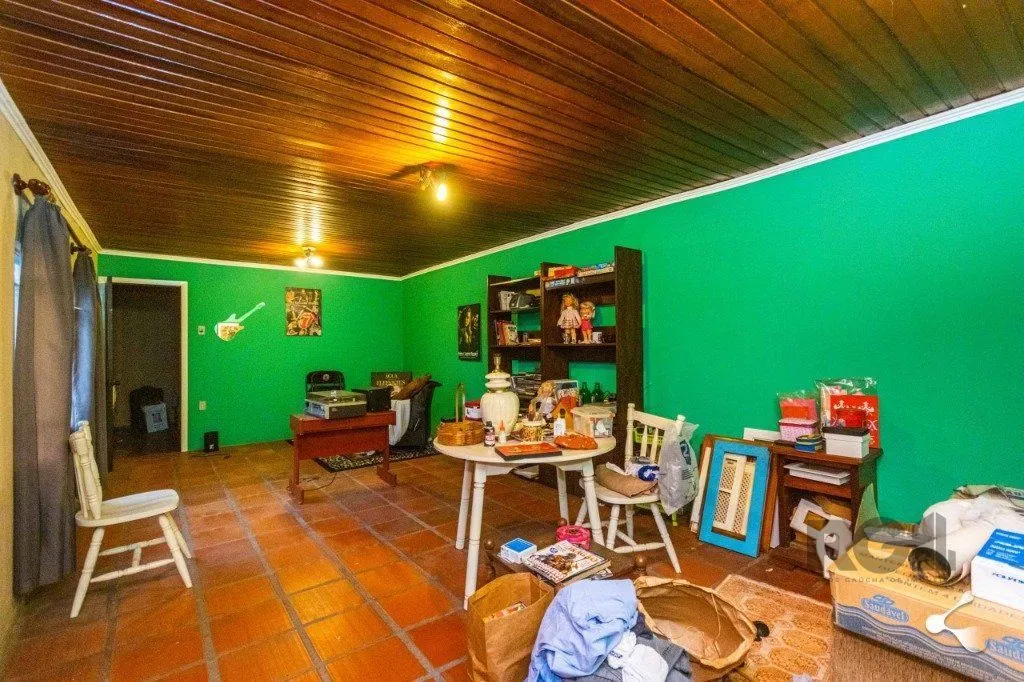 Imagem Casa para Venda - 240m², 3 dormitórios, sendo 1 suites, 3 vagas - Cristal