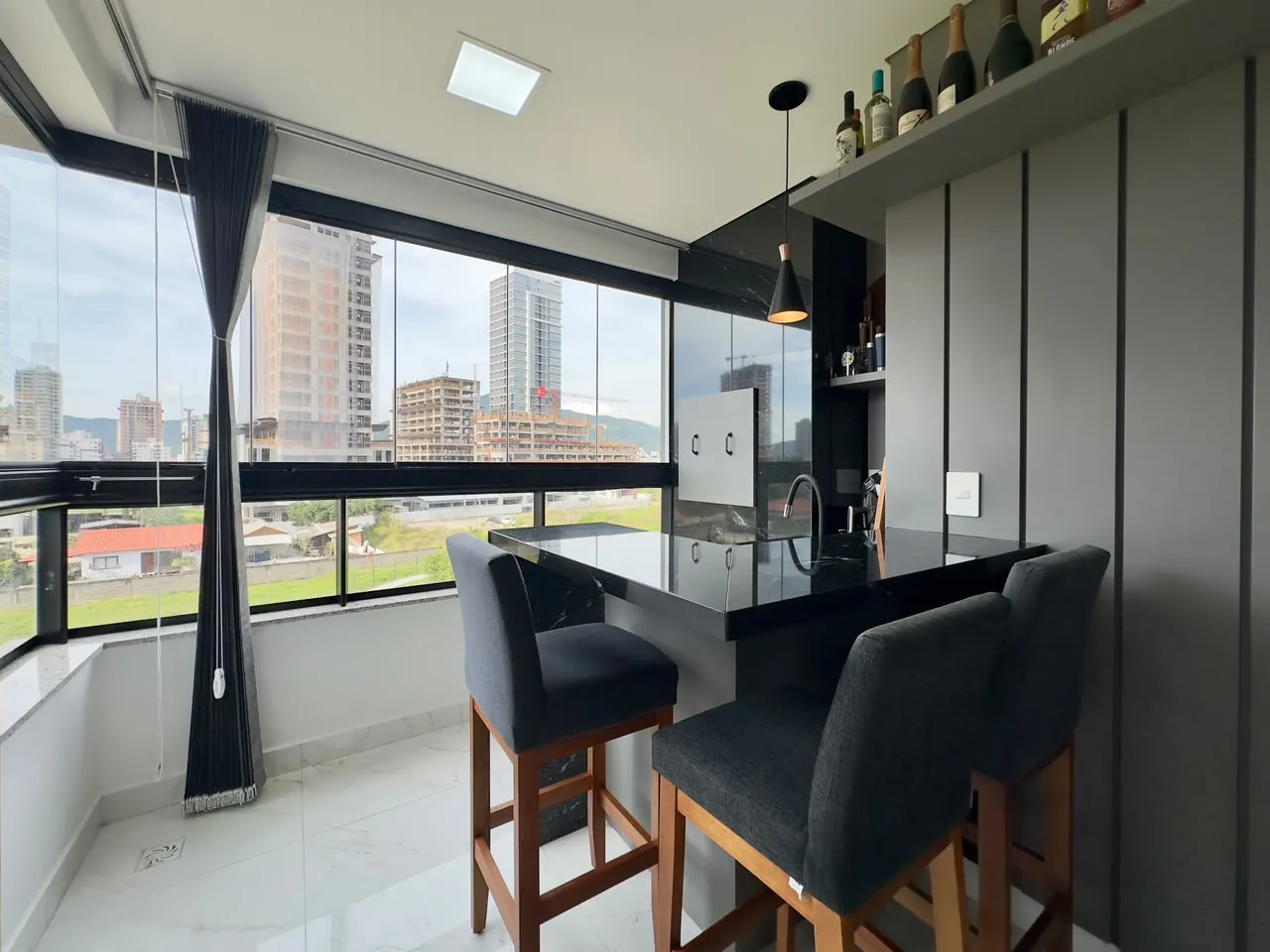 Imagem Apartamento à venda com 136m2 por R$ 2.200.000,00