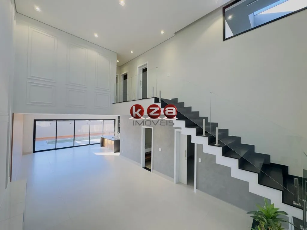 Imagem Imóvel de alto padrão em condomínio fechado: casa com 3 suítes e 2 vagas na melhor localização de Valinhos-SP, Condomínio Villa do Sol.