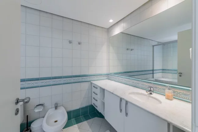 Imagem Apartamento para venda no bairro Moinhos de Vento em Porto Alegre