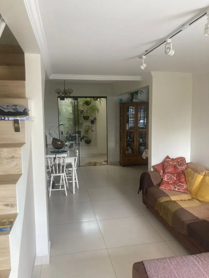 Imagem Sobrado à venda em Cascavel, Coqueiral - 125m²