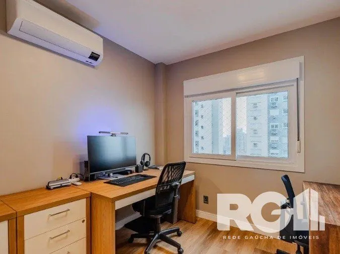 Imagem Apartamento Mobiliado à Venda - 3 Dormitórios, 1 Suíte, 81m², 1 Vaga