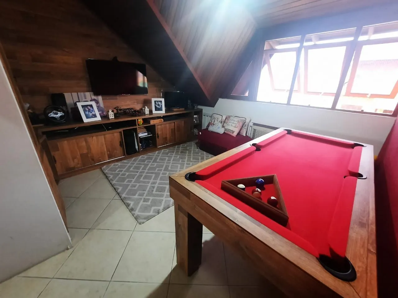 Imagem Casa em Condomínio, 131m², 2 dormitórios, 1 vaga no bairro Cavalhada