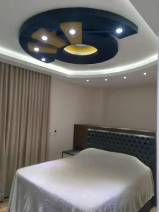 Imagem Casa de Alto Padrão em Garopaba-SC: 3 Dorms, Piscina, 275m², Próx. ao Centro e Praias