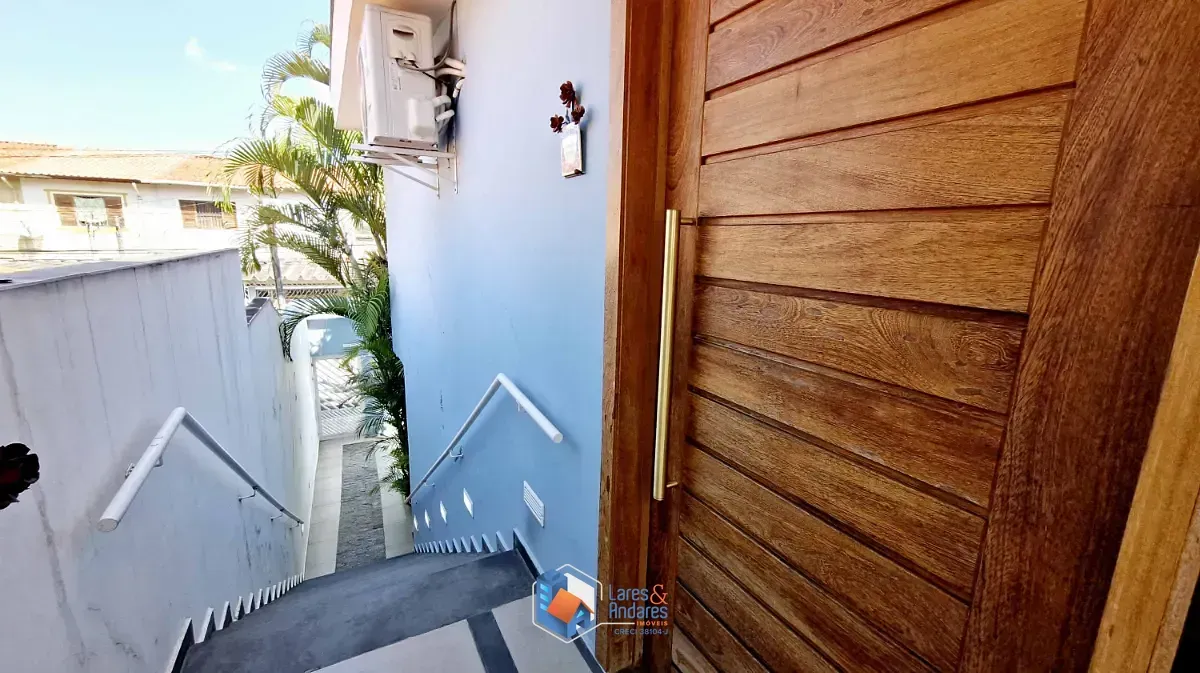 Imagem Casa para venda em Vila Mazzei com 3 quartos, sendo 1 suíte, 200m²