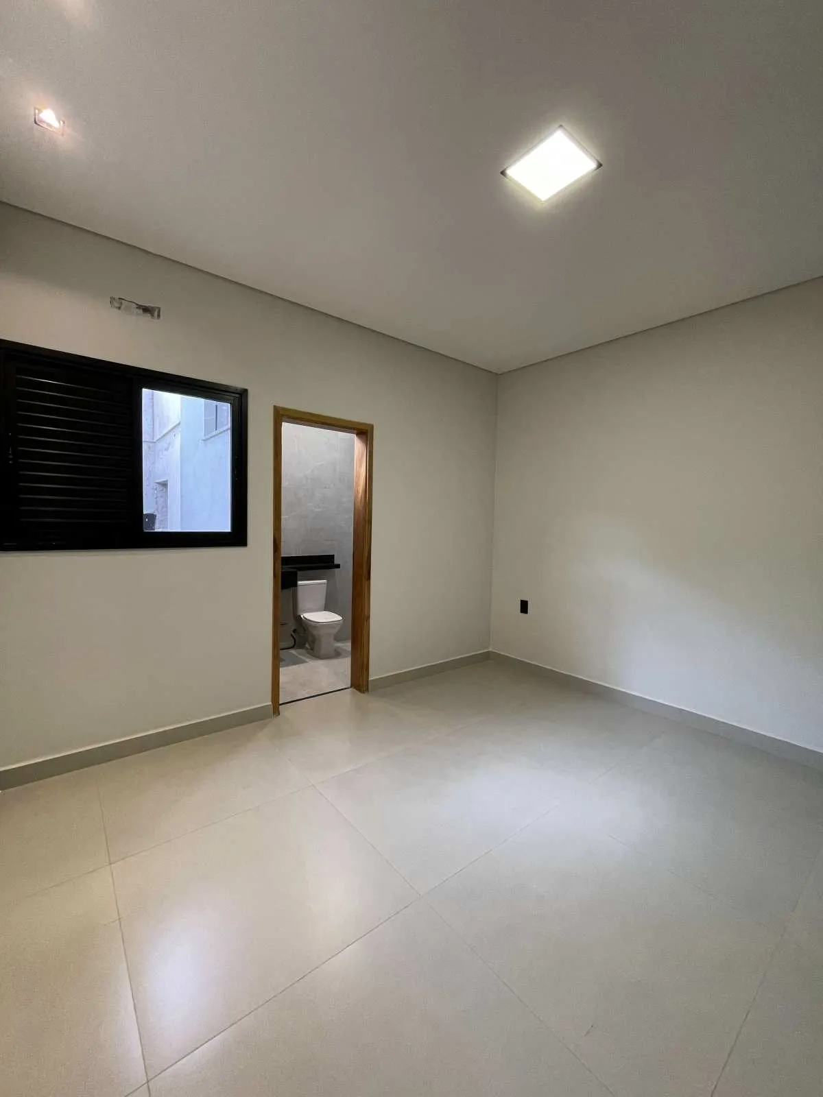 Imagem Apartamento à venda em Franca, Jardim Botânico, com 2 quartos, 98m2