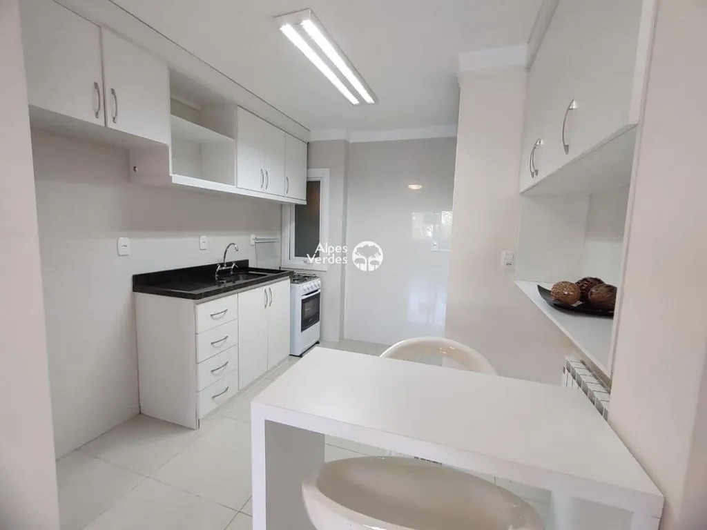 Imagem Vende-se Apartamento em Canela a 1 minuto da Catedral de Pedra