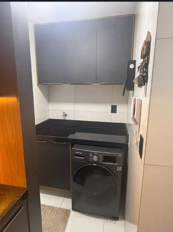 Imagem Apartamento mobiliado no Bessa, 3 quartos com suíte, climatizado, varanda, garagem e a apenas 200 metros da praia.