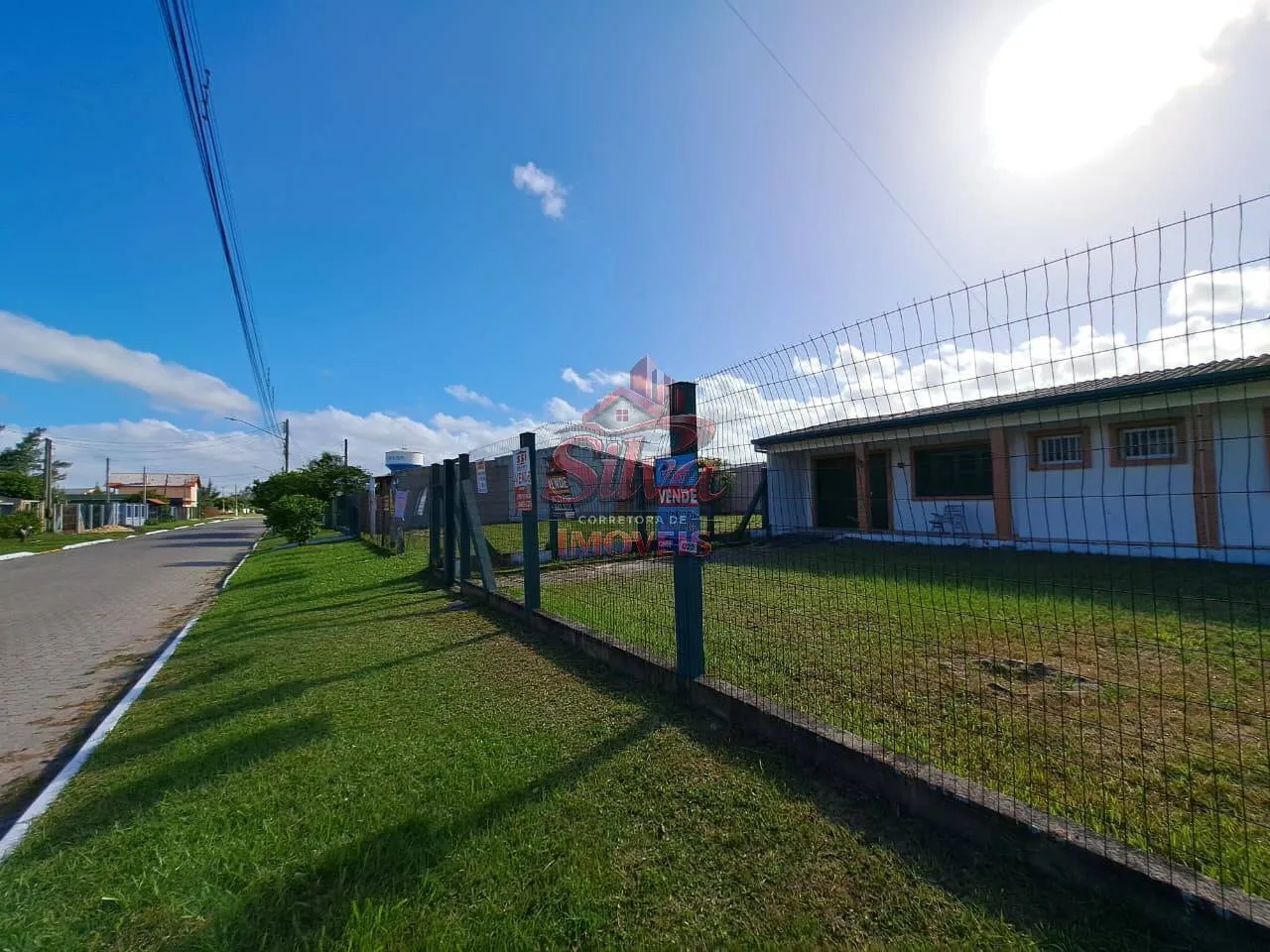 Imagem C487| Casa à venda em Imbé RS com 3 dormitórios, suíte e pátio cercado