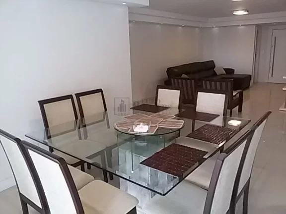 Imagem Cobertura com 3 dormitórios em Balneário Camboriú.