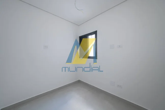 Imagem Casa Térrea com 3 Dormitórios, Suíte, Pé-Direito Duplo e Quintal Amplo