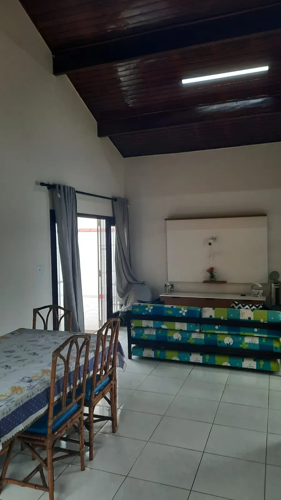 Foto do imóvel: Casa com 4 Quartos à Venda, 138, 6 m² em Jd. Itapel