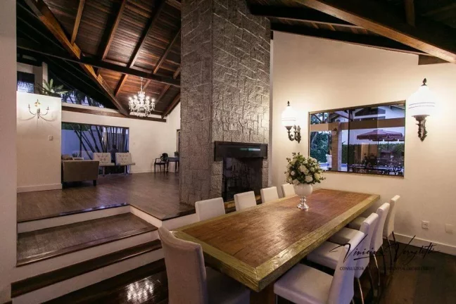 Imagem Casa para Temporada em Balneário Camboriú / SC no bairro Centro