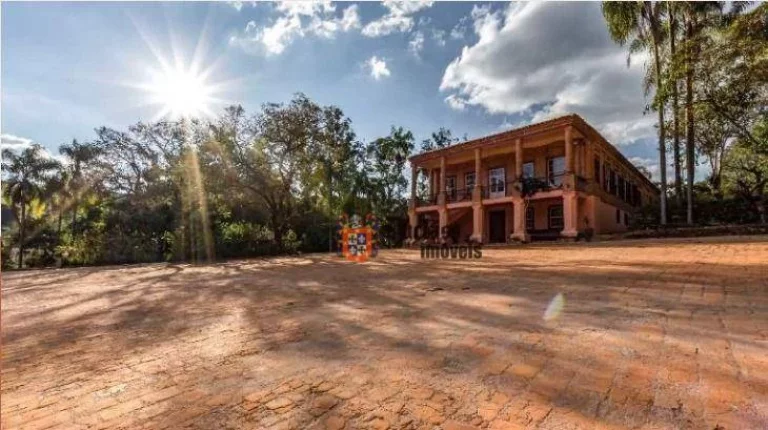Imagem Fazenda com 6 dormitórios à venda, 1310000 m² - Centro - Morungaba/SP