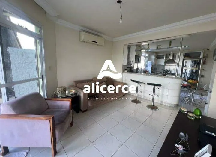 Imagem Ampla Casa de dois Pavimentos no Jardim Atlântico