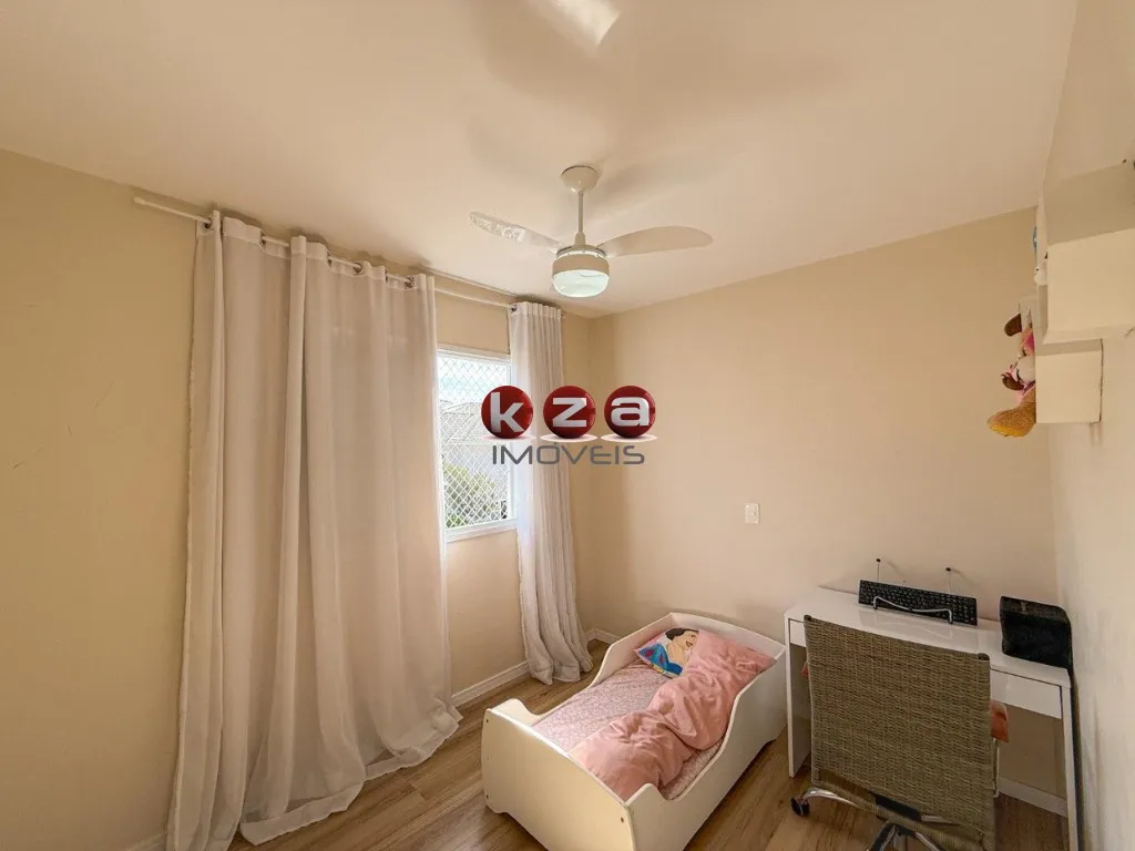 Imagem Casa em Condomínio à Venda em Valinhos-SP: 3 Quartos, 1 Suíte, 2 Salas, 2 Banheiros e 2 Vagas de Garagem!