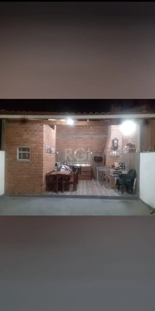 Imagem Casa com 2 quartos, 2 vagas de garagem, no bairro Aberta dos Morros, Porto Alegre/RS