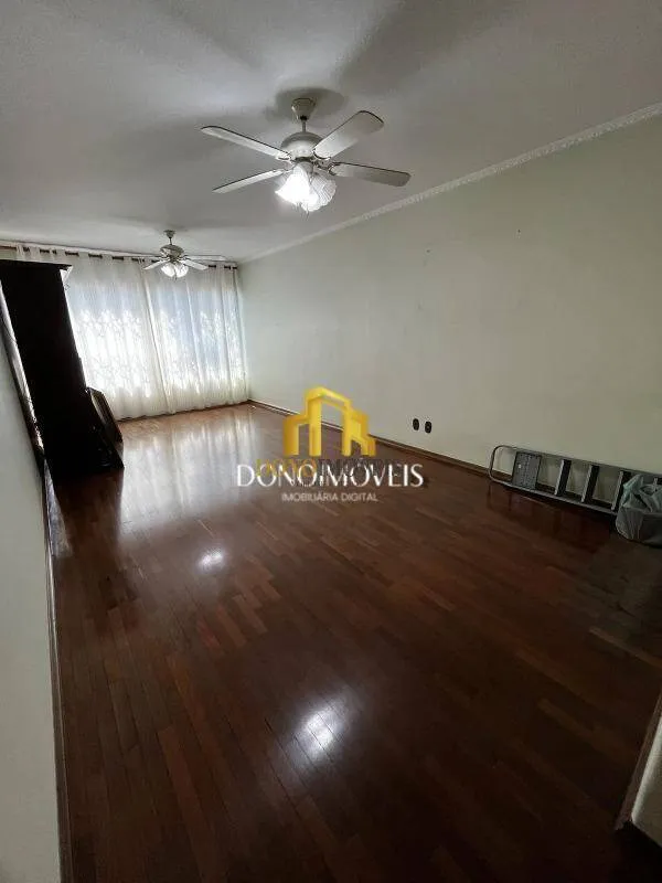 Imagem Casa 218 m² 3 dorms 1 suíte quintal Jardim Bela Vista Santo André