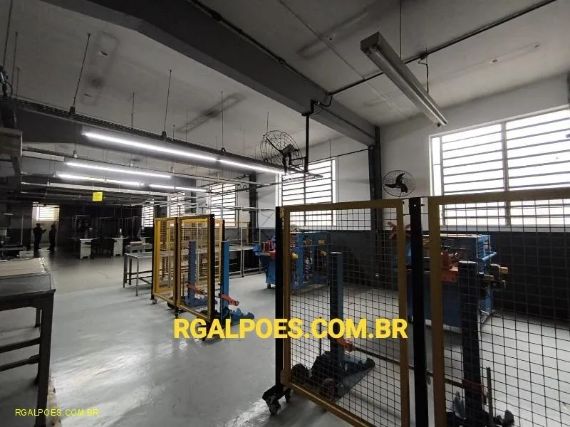 Imagem Galpão para Venda em RIO DE JANEIRO, Rocha, 2 banheiros