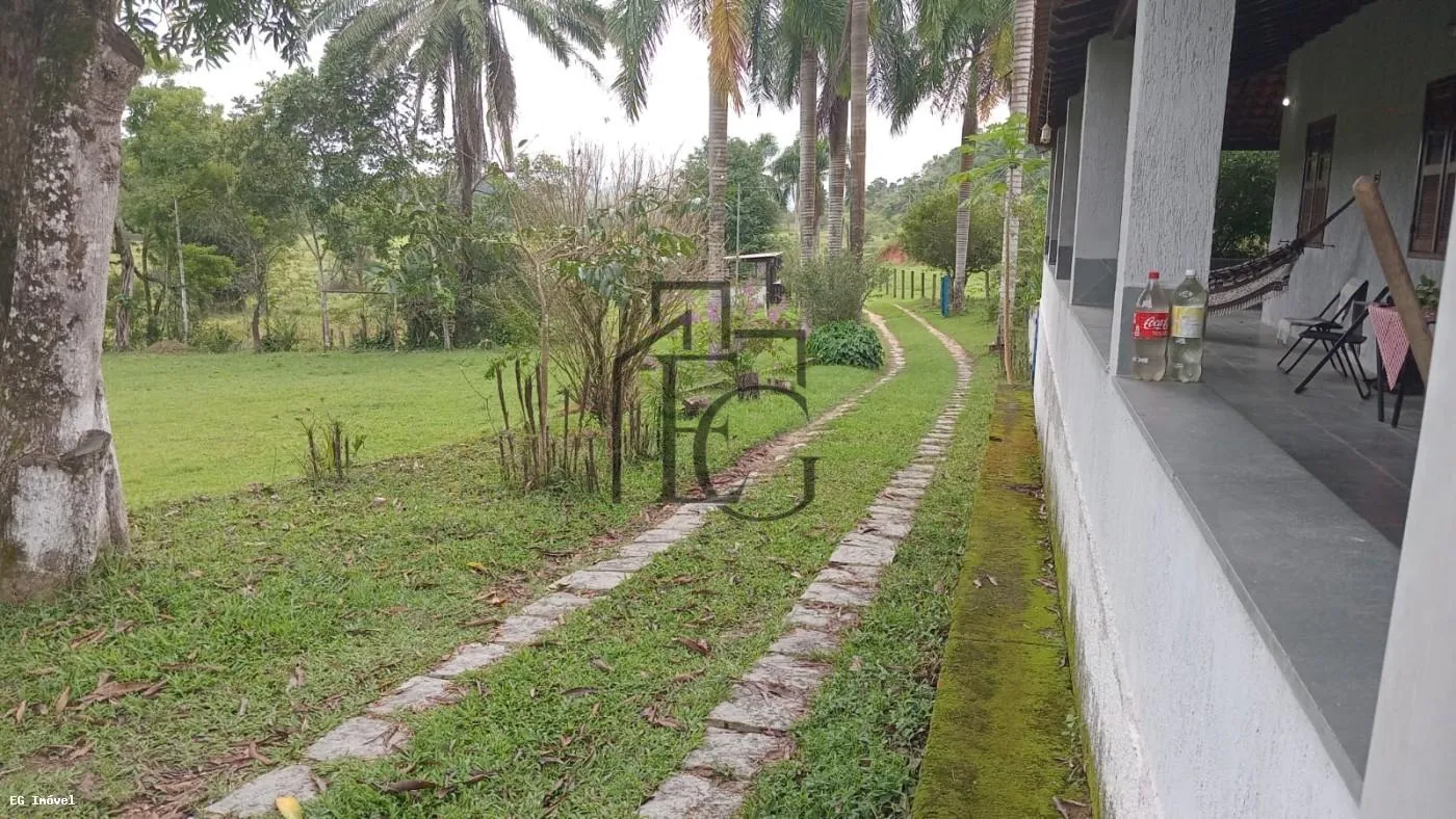 Imagem Sítio / Chácara para Venda em Silva Jardim, 3 dormitórios, 2 banheiros, 4 vagas