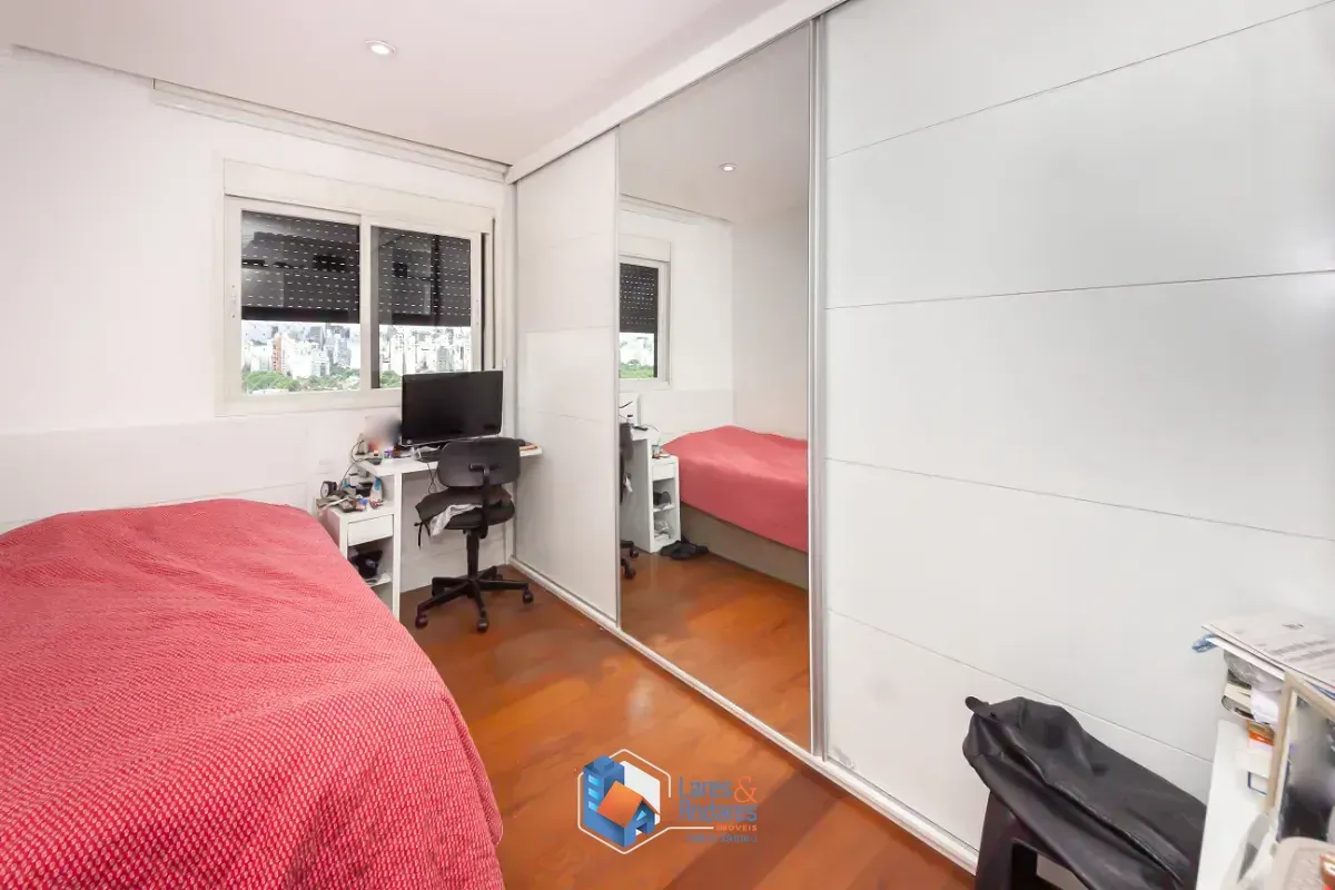 Imagem Duplex para venda em Itaim Bibi com 4 quartos, sendo 4 suítes, 190m²