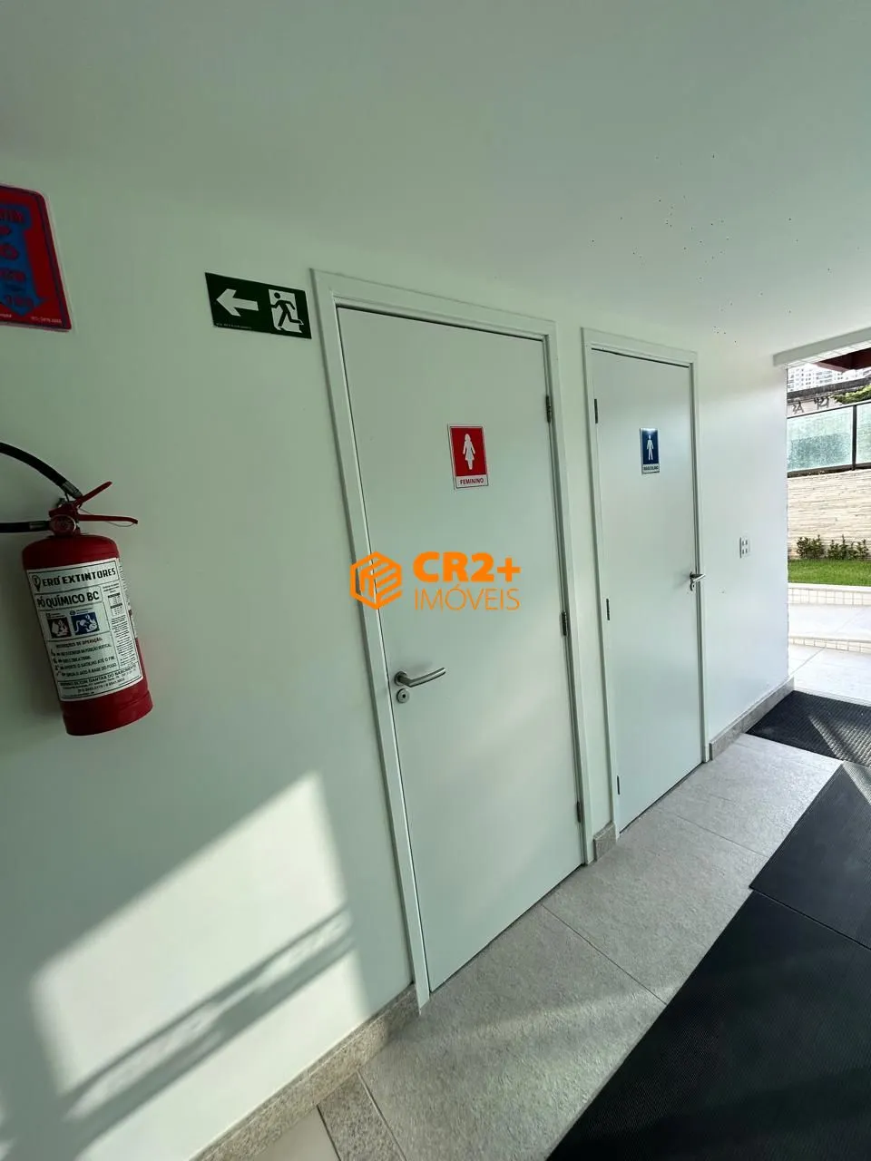 Imagem Vendo Apartamento, Lazer Completo com Hidromassagem e Vista Panorâmica do Mar!