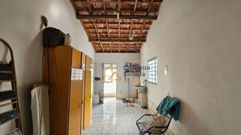 Imagem Casa com 4 dormitórios à venda - Alto da Igreja - Cachoeira Paulista/SP
