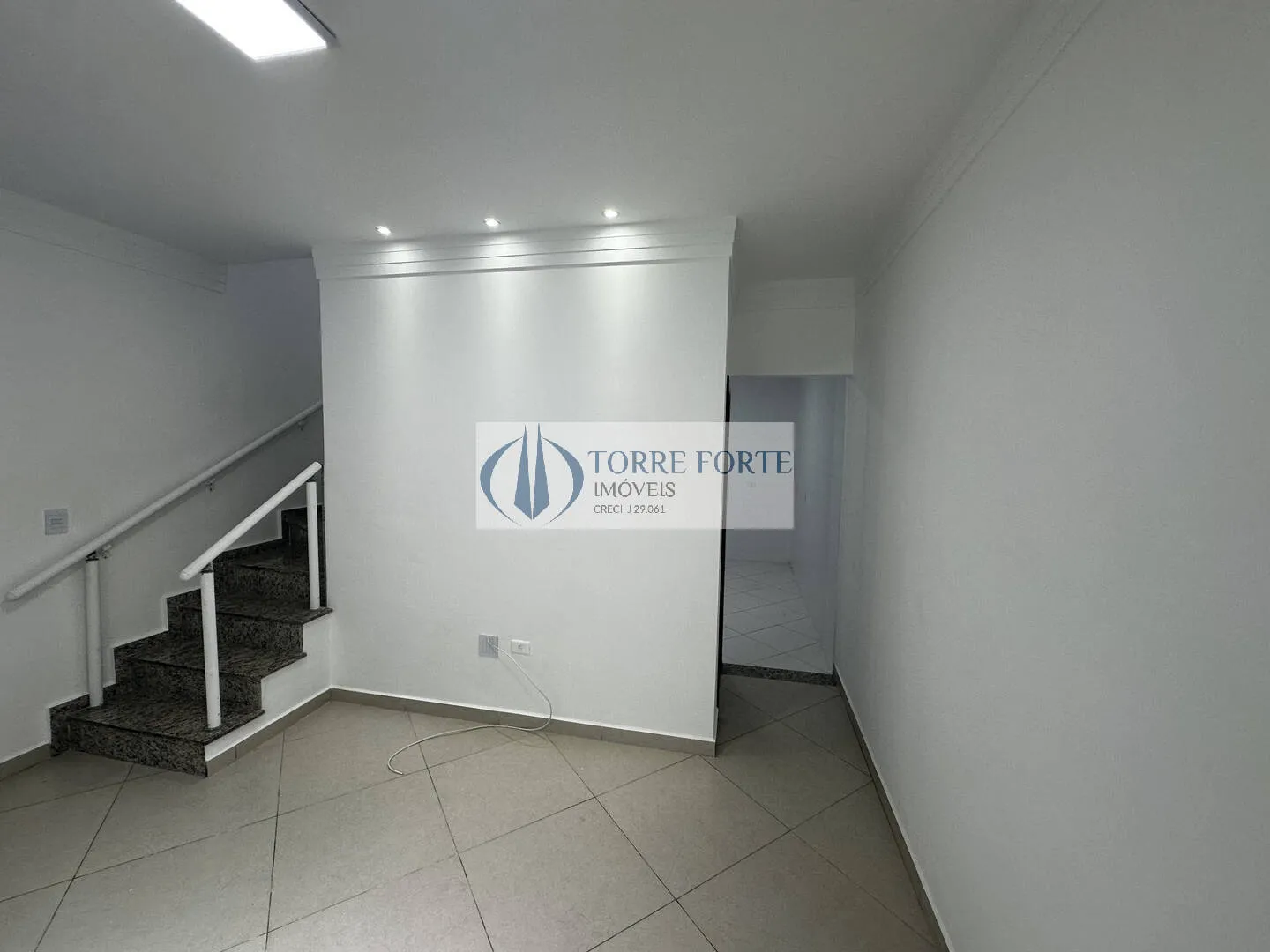 Imagem Lindo Sobrado com 2 dormitórios na cidade Lider