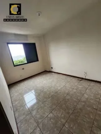 Imagem Apartamento com ótima localização na Ponta da Praia à venda!