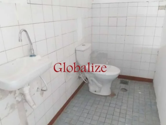 Imagem Loja comercial para venda ou locação com 350m², estacionamento por R$1.600.000,00