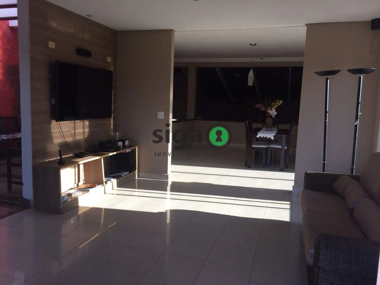 Imagem Sobrado á Venda em Santana - 470m². 6 quartos, 4 vagas, 4 salas !