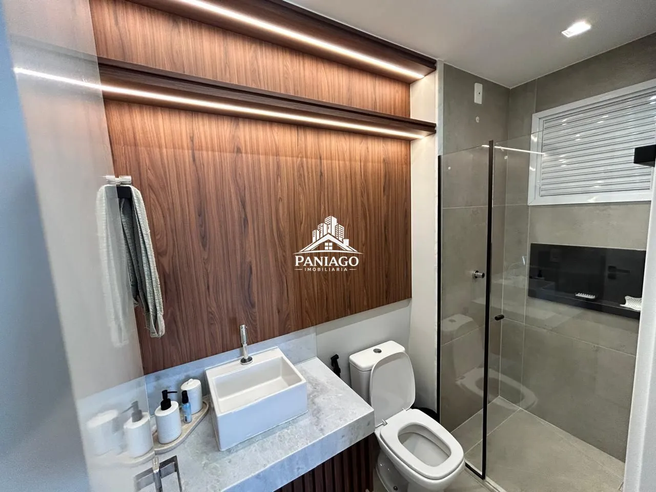 Imagem Apartamento Porteira Fechada com 2 Quartos para Alugar em Frente ao Shopping Pan