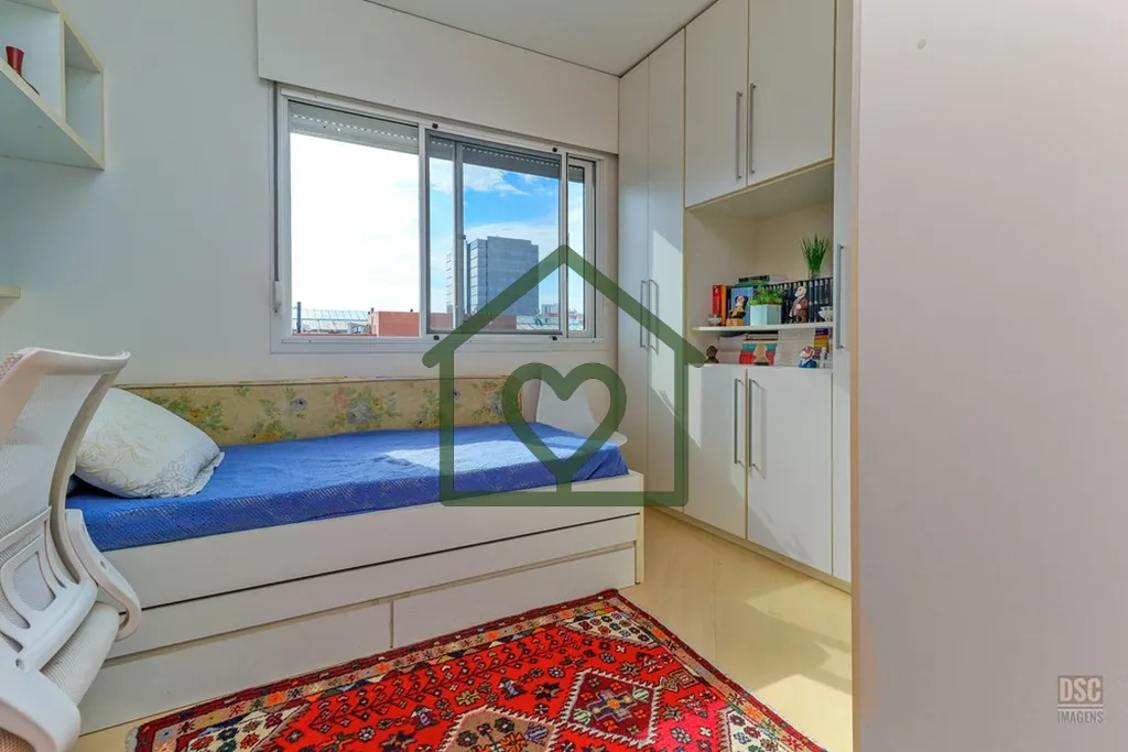 Imagem LINDA COBERTURA DE 200M² , 3 dormitórios sendo 1 suíte, 2 banheiros social, mais banheiro auxilia...