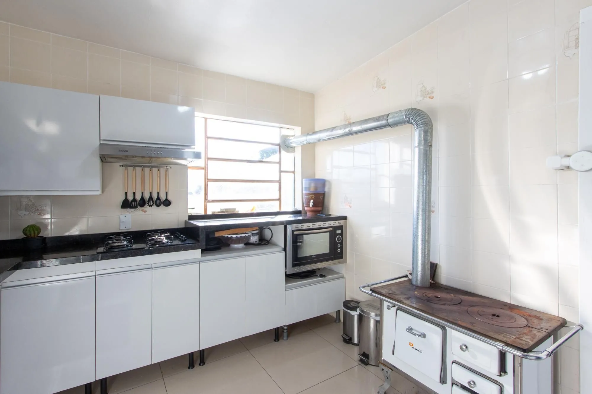 Imagem Casa para Venda - 134.06m², 3 dormitórios, 5 vagas - Vila Nova