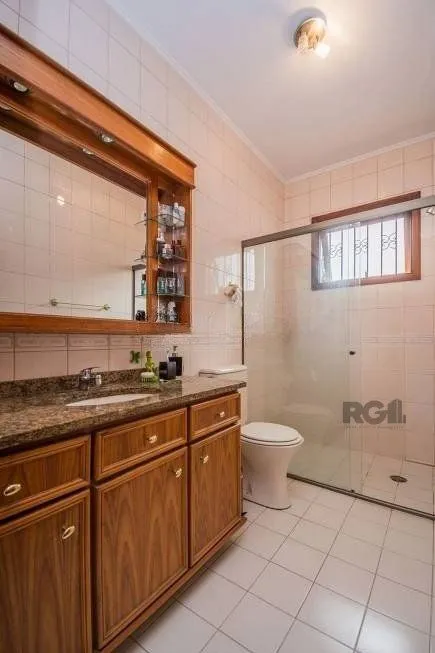 Imagem Casa 279m² - 4 dormitórios, 3 vagas no bairro Santa Tereza