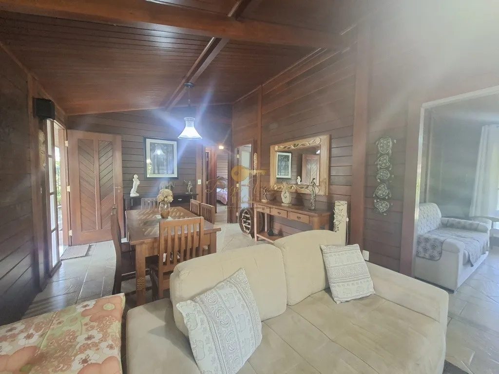 Imagem Casa em Condomínio para Venda em Teresópolis / RJ no bairro Vargem Grande