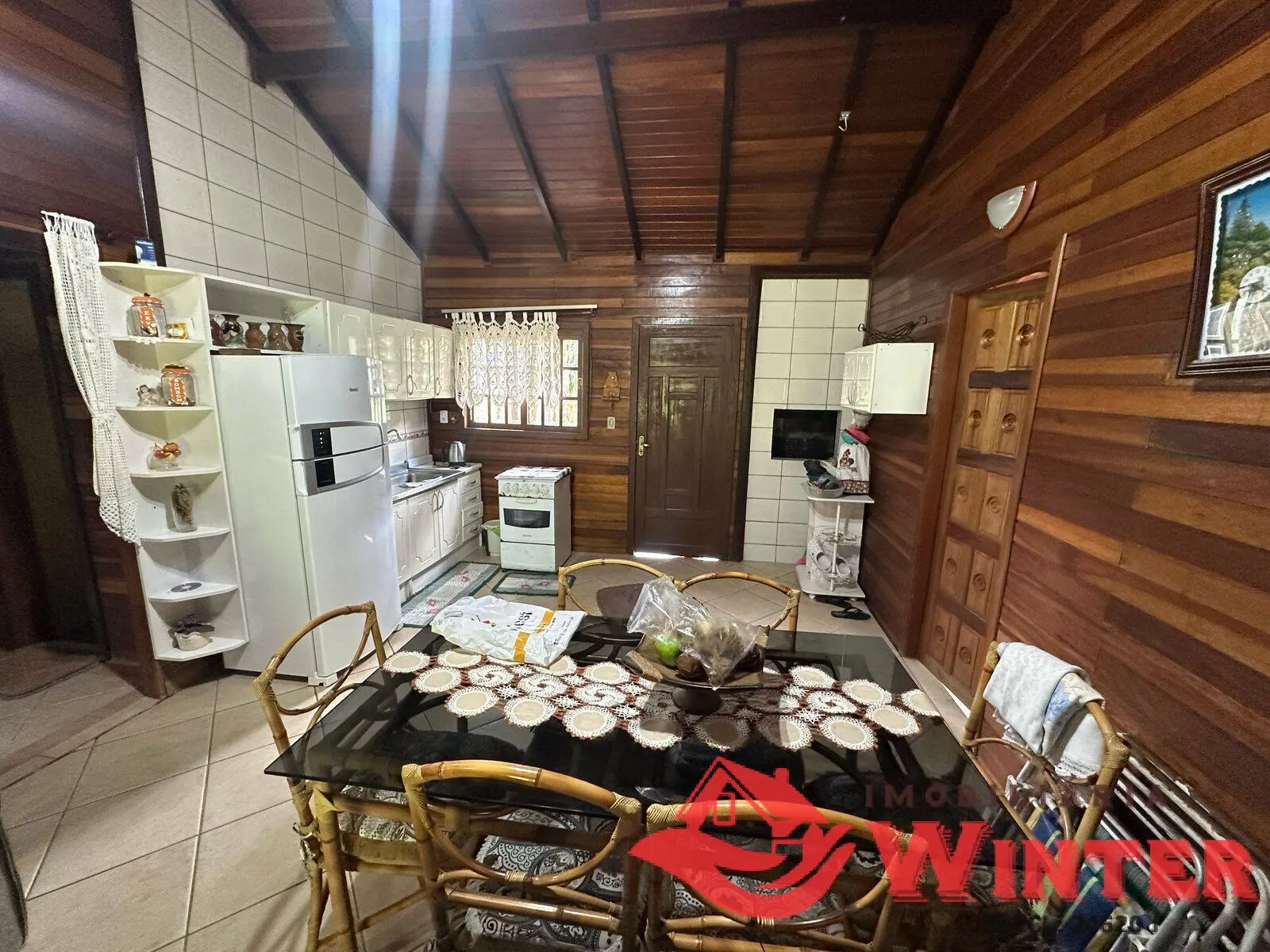 Imagem Oportunidade de casa com 2 dormitórios no São Roque.