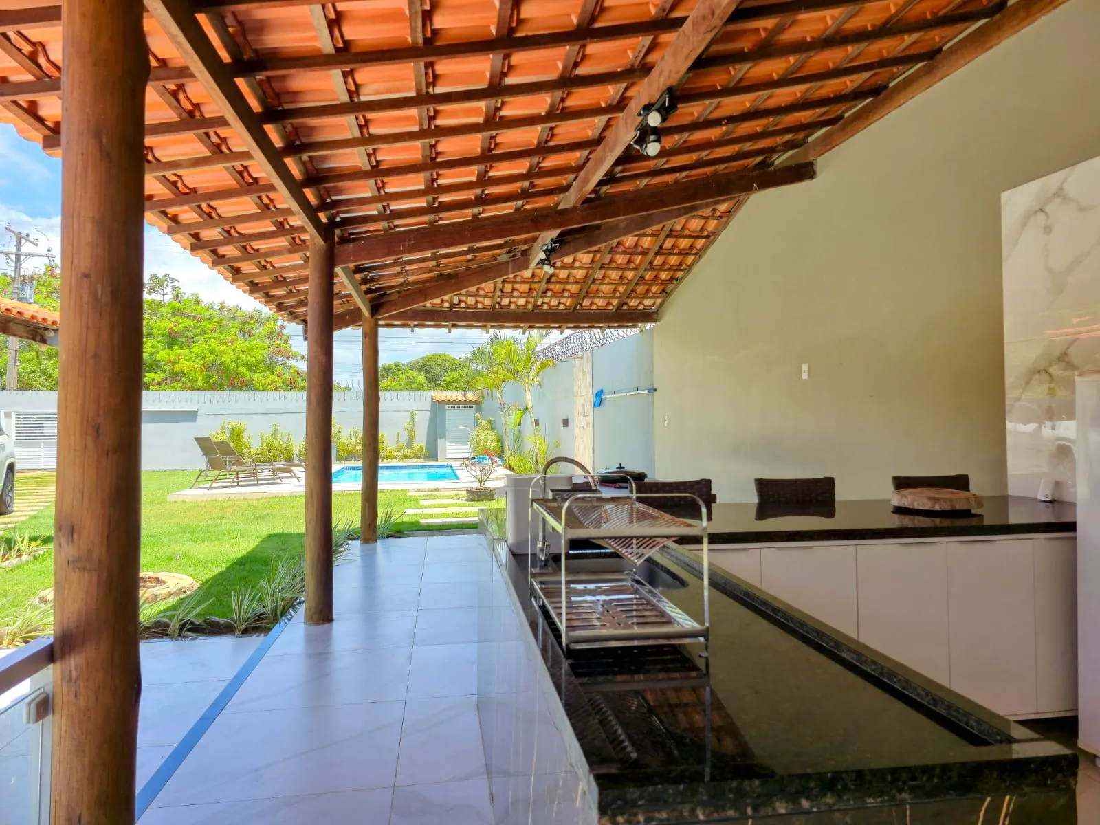 Imagem Casa de Condomínio com 4 Quartos à Venda, 250 m² em Guarajuba (Monte Gordo) - Camaçari