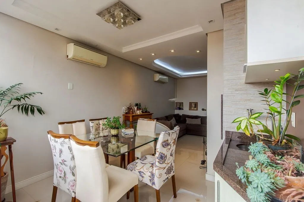 Imagem Apartamento 3 Dorms com Suíte e 2 Vagas no Jardim Planalto - Porto Alegre