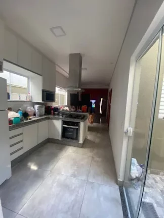 Imagem Casa com 3 dormitórios à venda, 102 m por R$ 650.000,00 - Condomínio Horto Florestal III - Sorocaba/SP