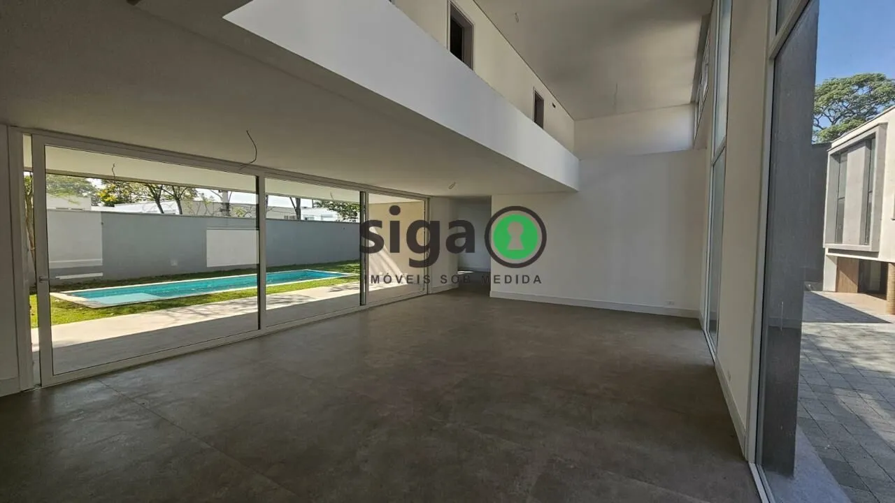 Imagem CASA DE CONDOMINIO COM 4 QUARTOS SENDO 4 SUITES A VENDA NO BROOKLIN