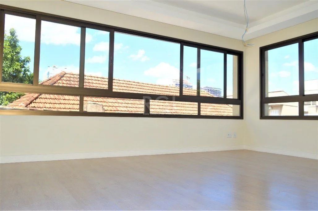 Imagem Excelente apartamento 2 dormitórios com duas suítes, lavabo e 2 vagaS coberta próximo Av. Goethe