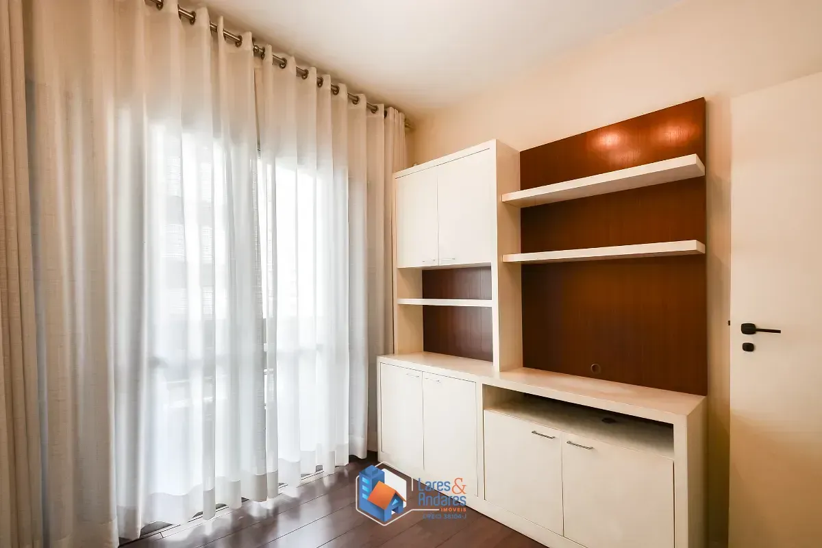 Imagem Apartamento para venda em Moema com 3 quartos, sendo 1 suíte, 97m²