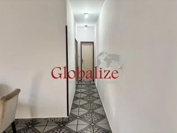 Imagem Apartamento com 2 dormitórios no Embaré em Santos por $ 385.000,00