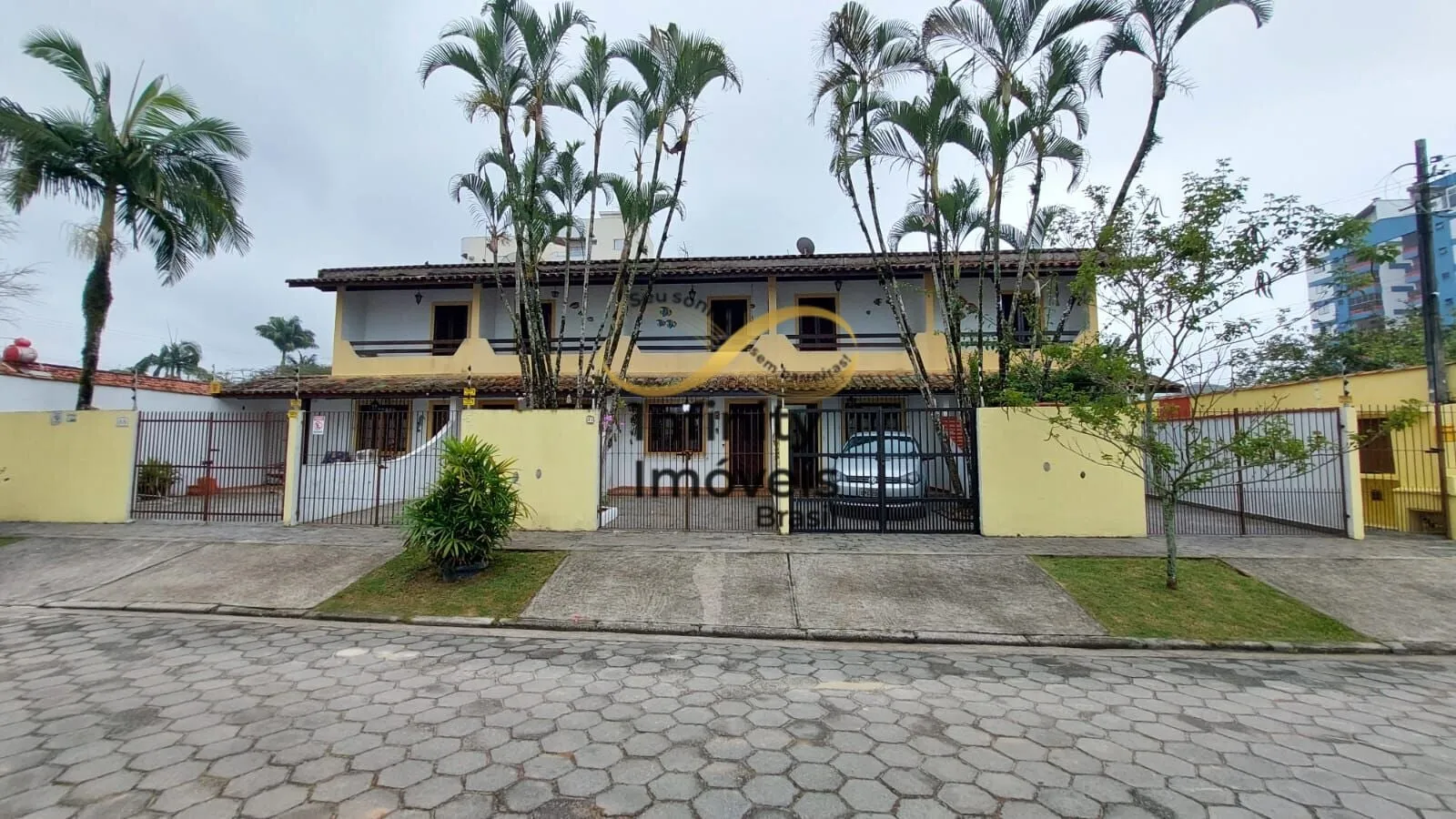 Imagem Casa para alugar no bairro Jardim Rio Santos - Caraguatatuba/SP