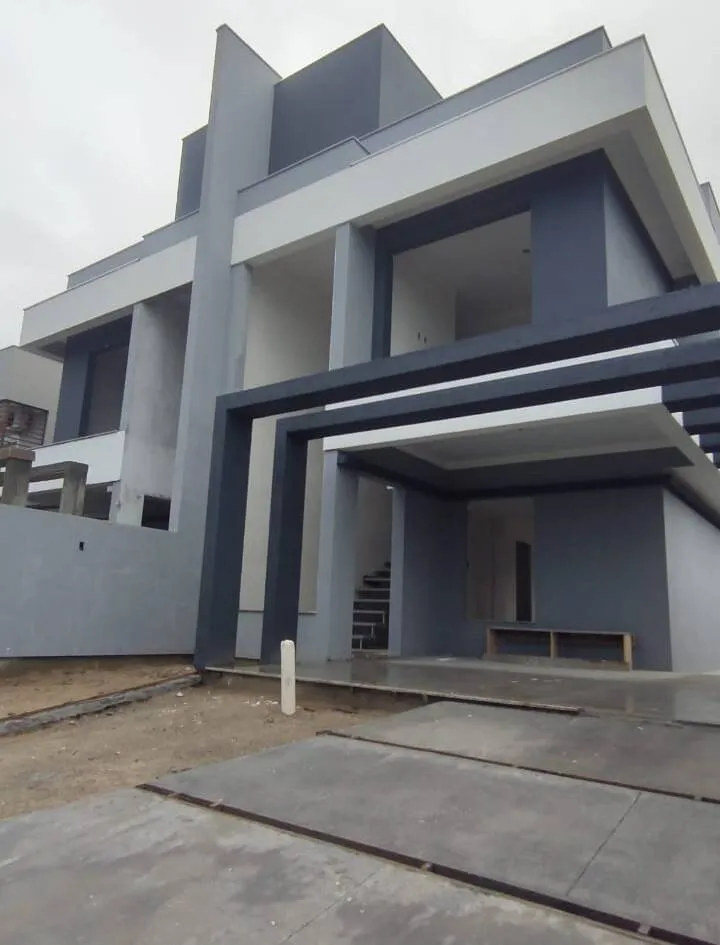 Imagem Casa com 3 quartos, 170 m², à venda por R$ 850.000 São João do Rio Vermelho