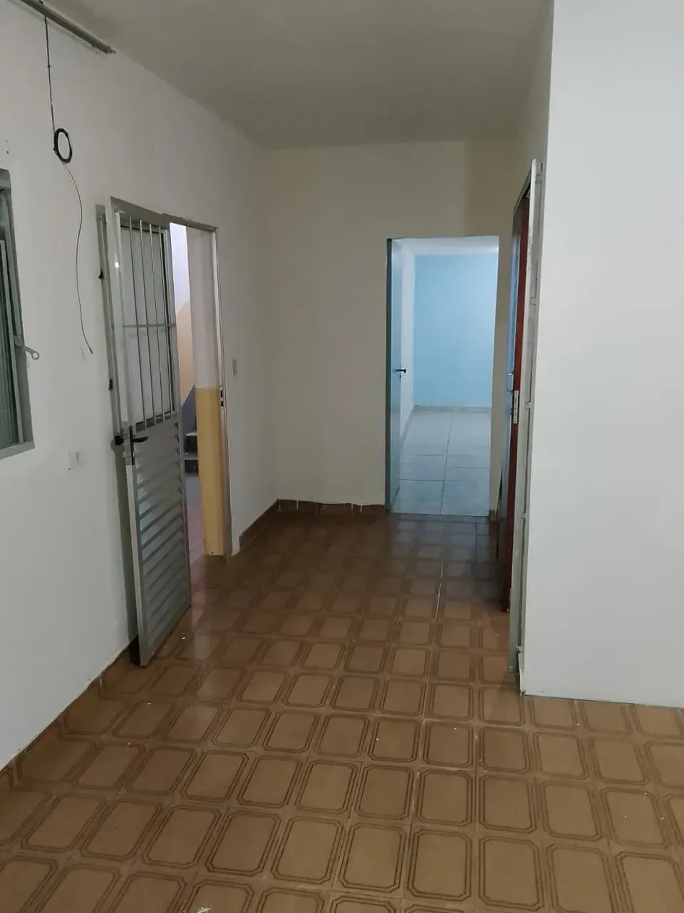 Imagem Casa com 2 Quartos para Alugar, 70 m² em Parque Marabá - Taboão da Serra