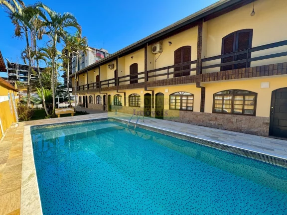 Imagem Sobrado de 2 quartos em condomínio fechado na Martim de Sá, Caraguatatuba-SP: 400mts da Praia, 76m², 1 vaga - Imperdível!